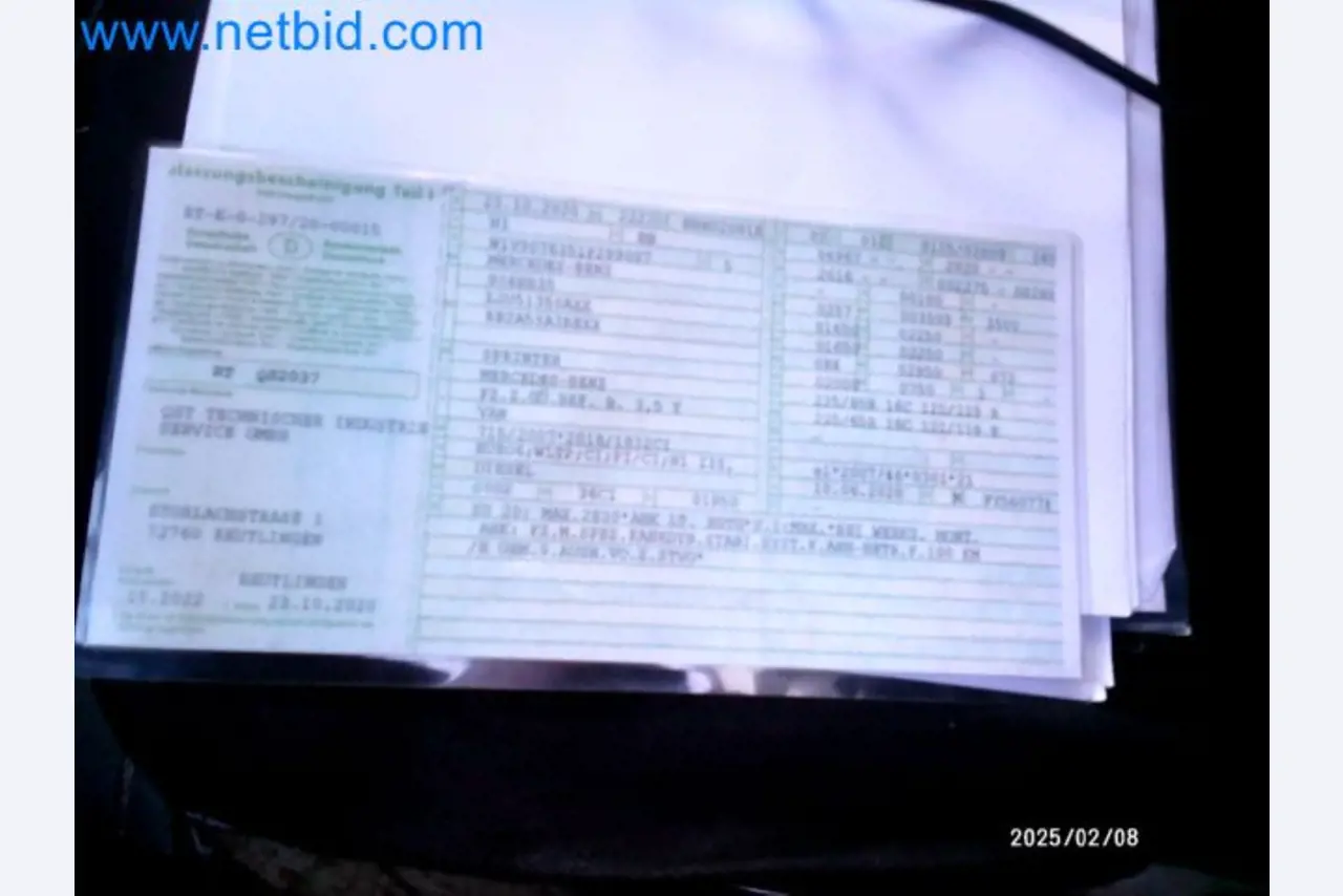 Přepravce balíkové služby-12