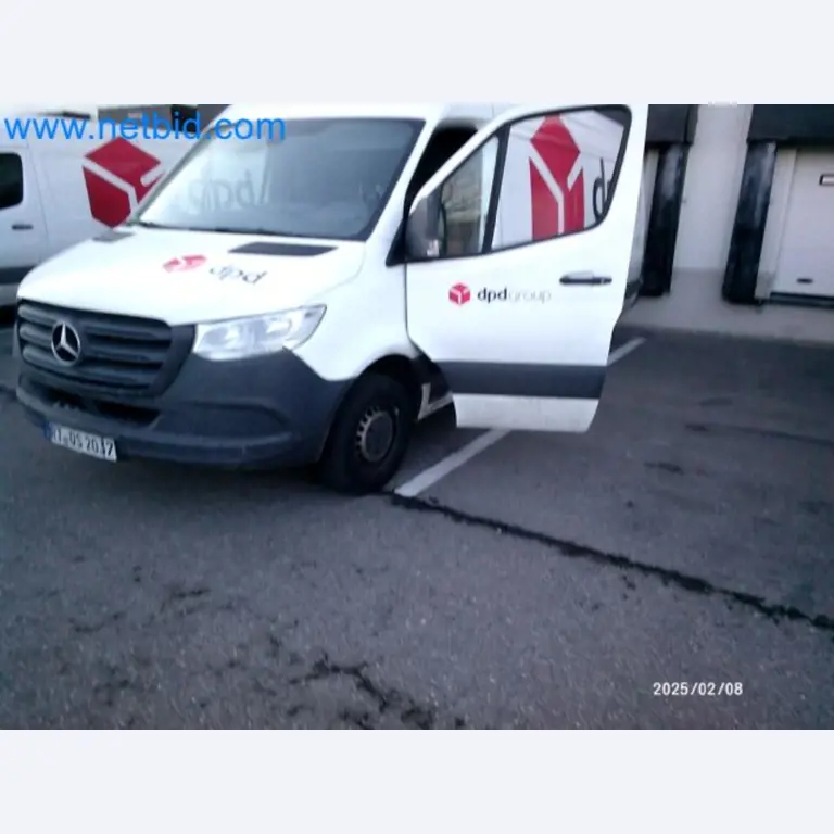 Přepravce balíkové služby-2