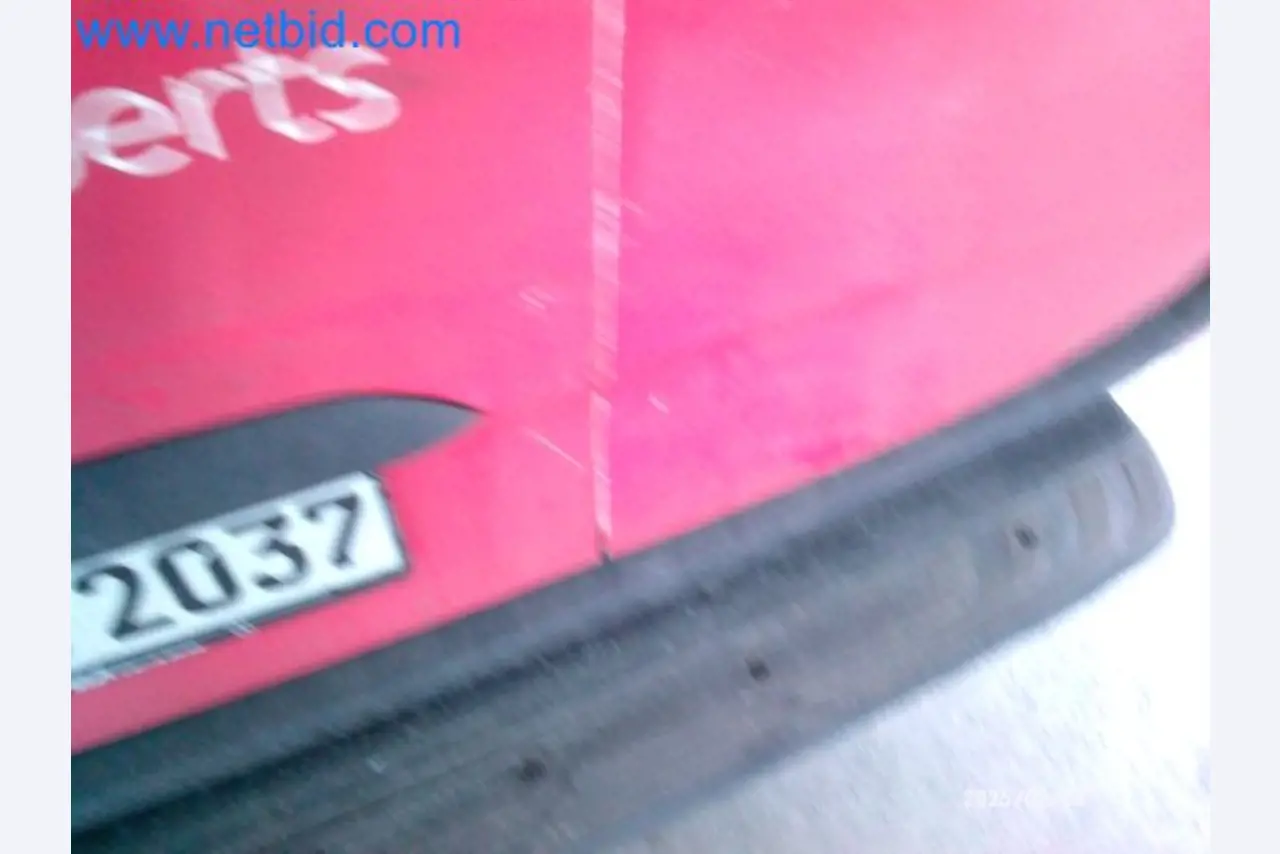 Přepravce balíkové služby-5