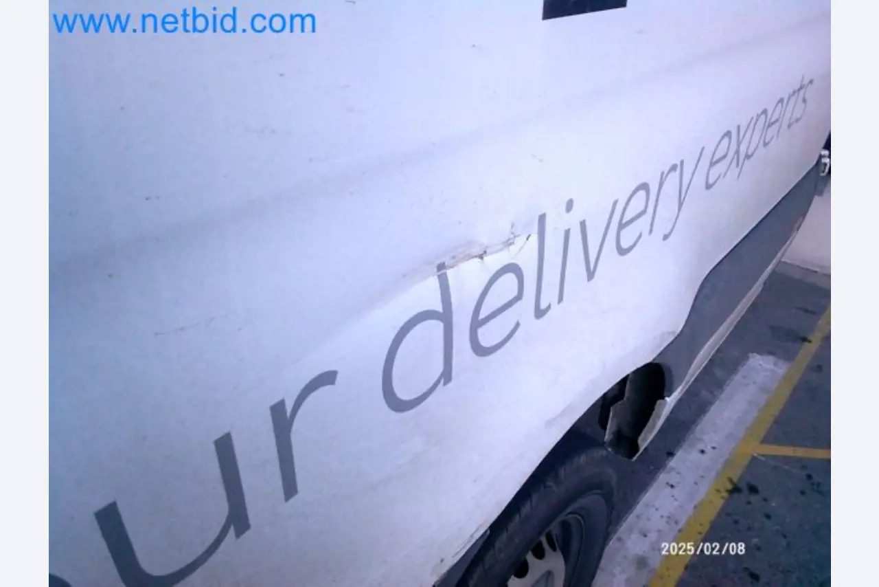 Přepravce balíkové služby-9