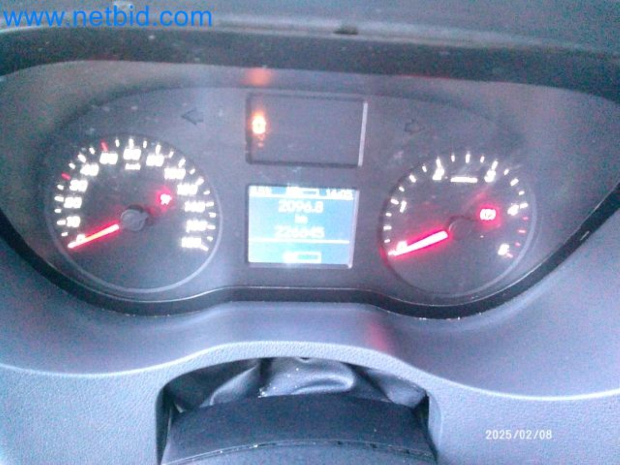 Przewoźnik paczek-12