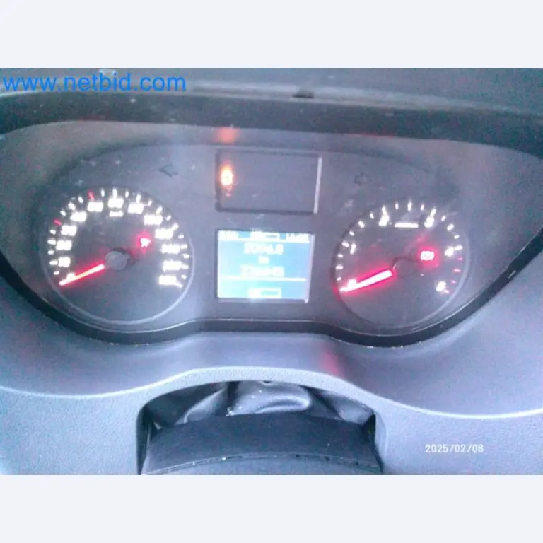 Přepravce balíkové služby-12