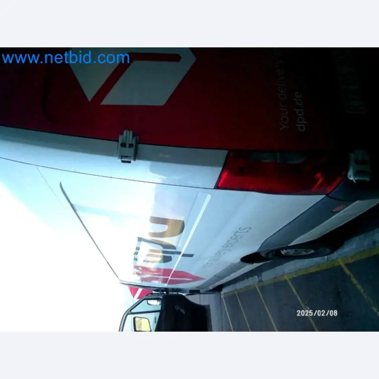 Přepravce balíkové služby-3