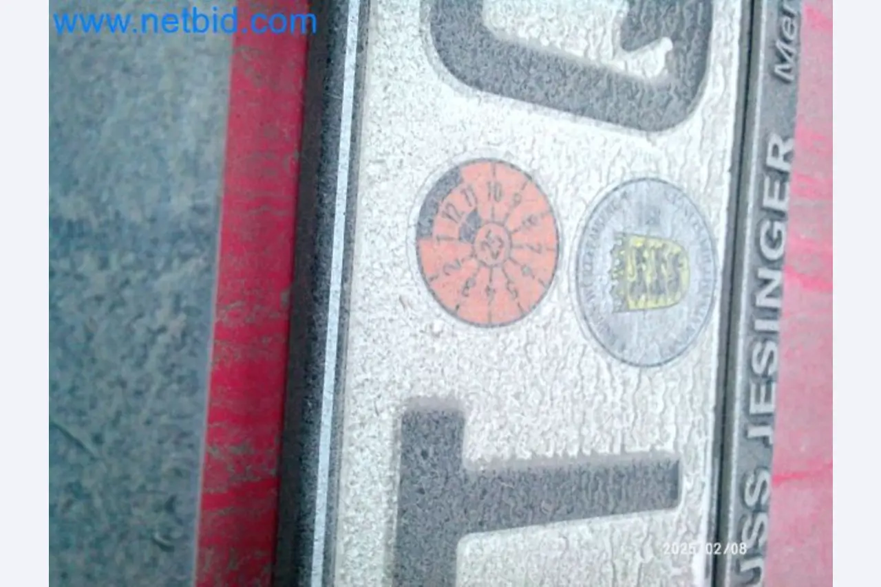 Přepravce balíkové služby-12