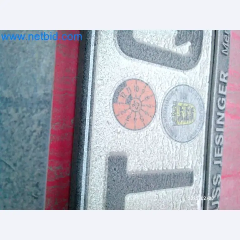 Přepravce balíkové služby-12