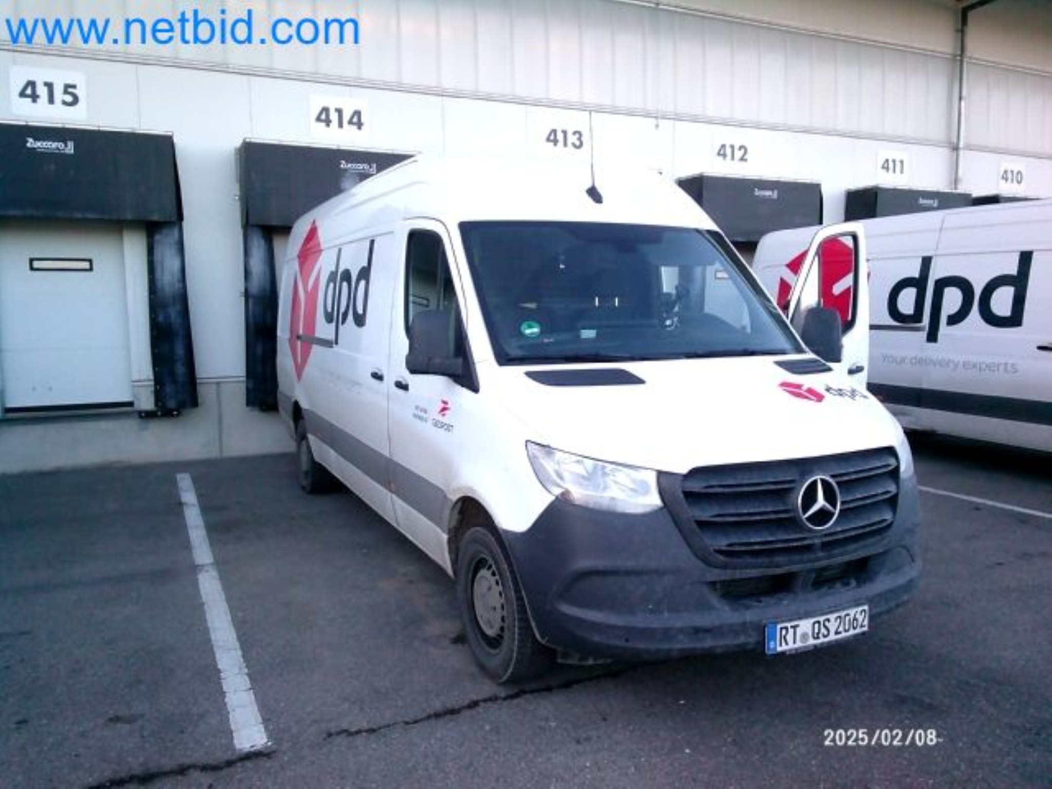 Przewoźnik paczek-1