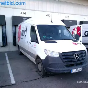 Transporter (doplačilo se lahko spremeni) Mercedes-Benz Sprinter
