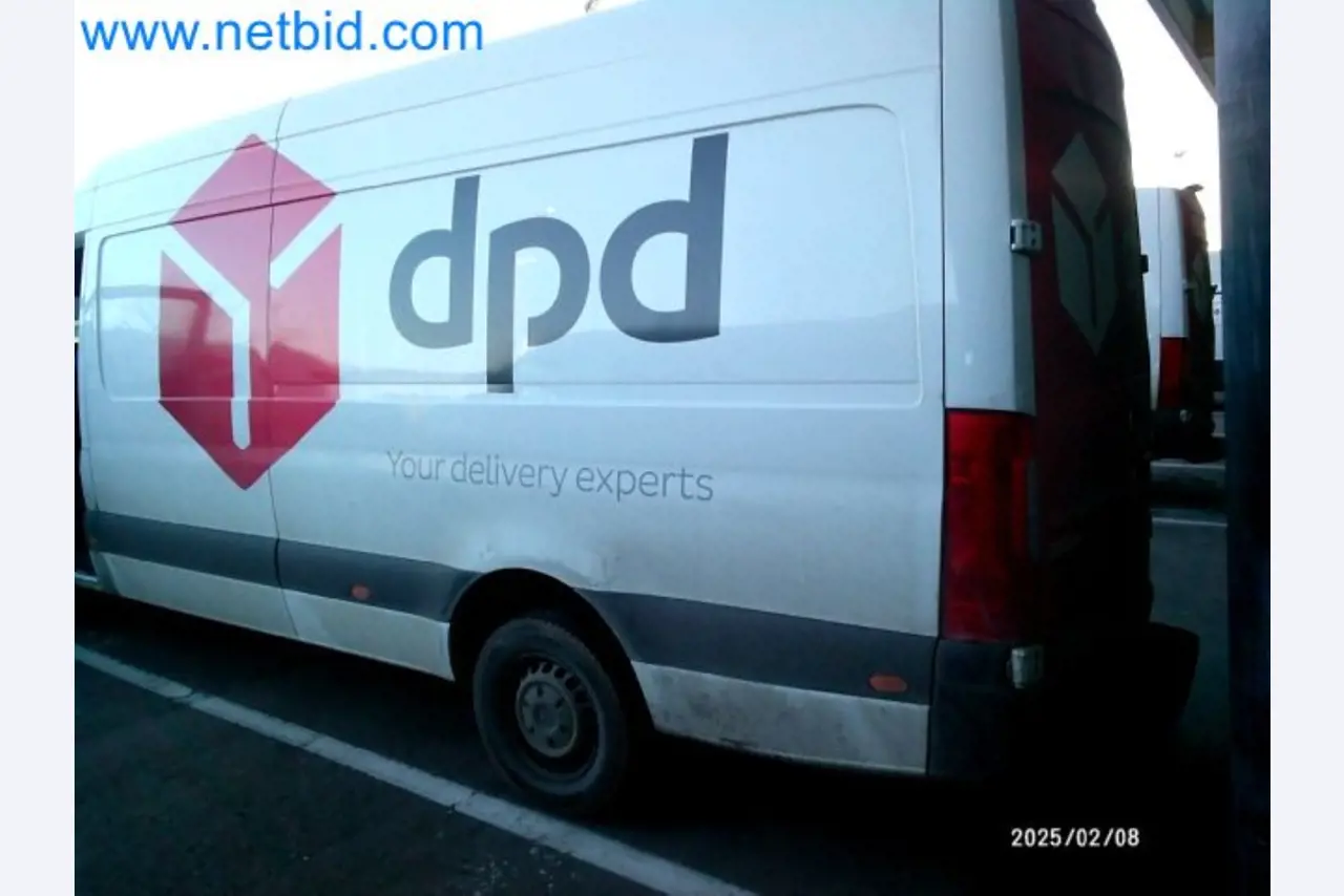 Přepravce balíkové služby-3