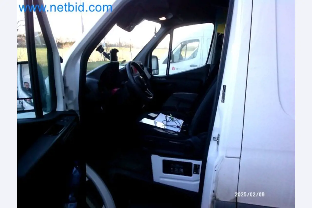 Přepravce balíkové služby-6