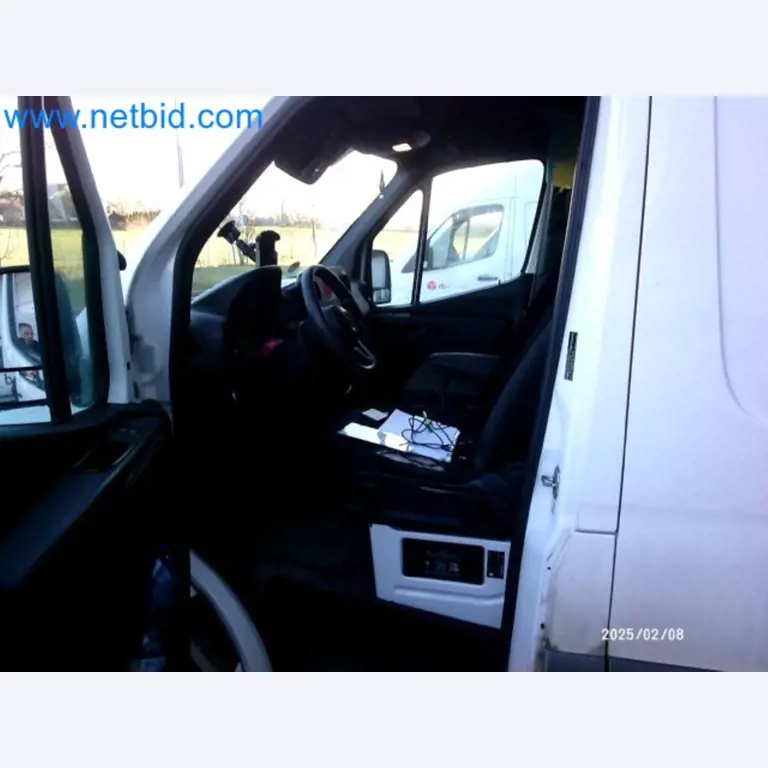 Přepravce balíkové služby-6