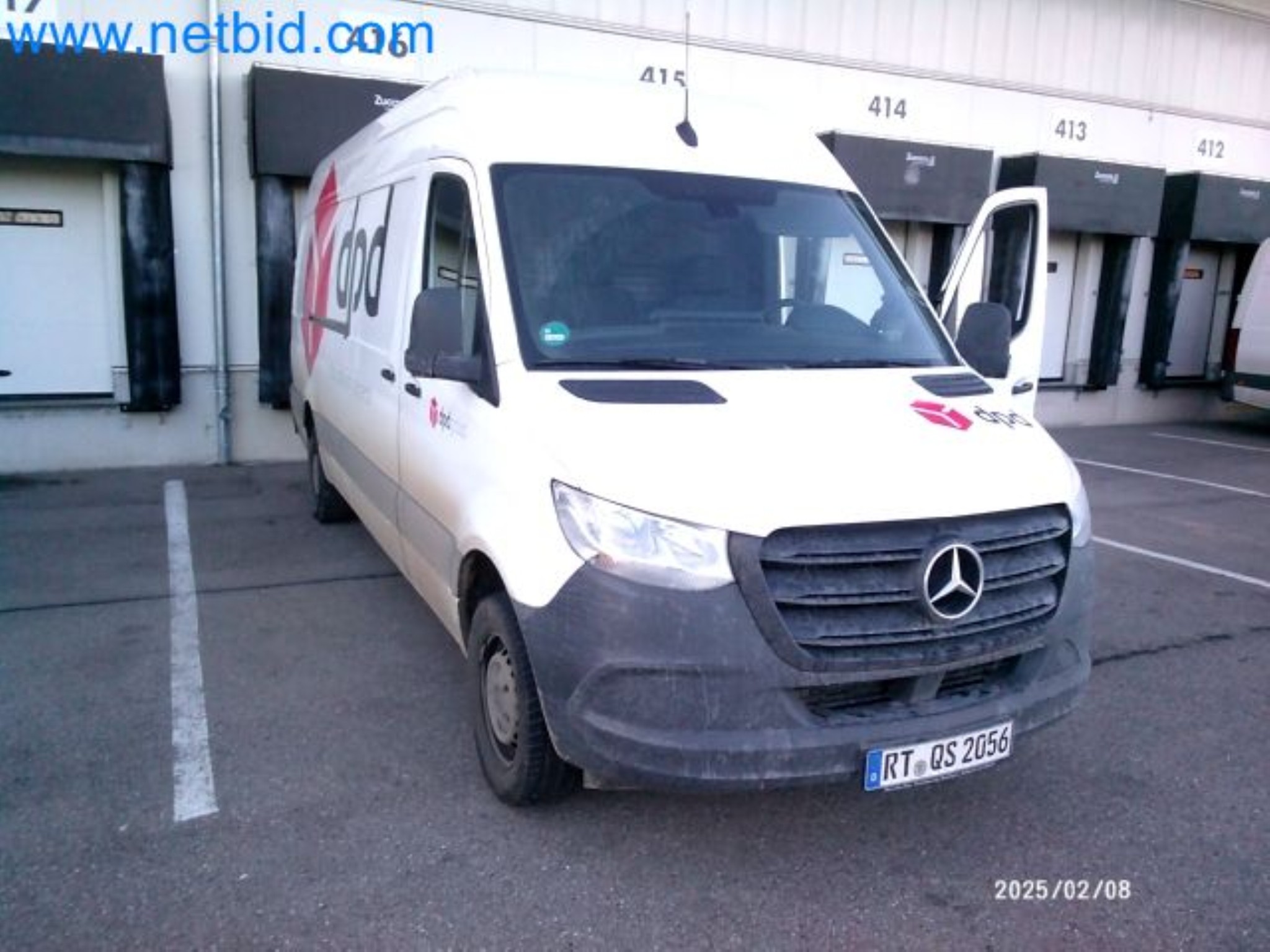 Przewoźnik paczek-1