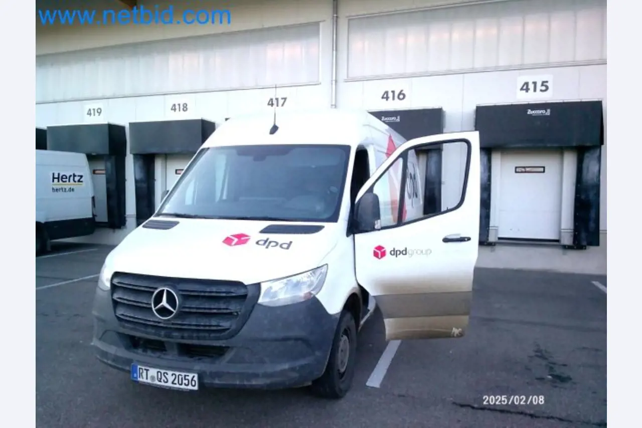 Přepravce balíkové služby-2