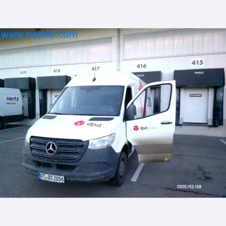 Přepravce balíkové služby-2