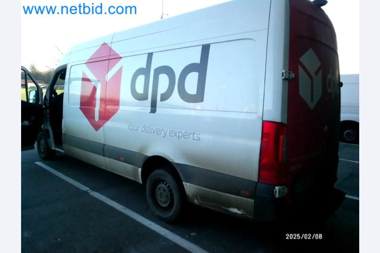 Přepravce balíkové služby-3