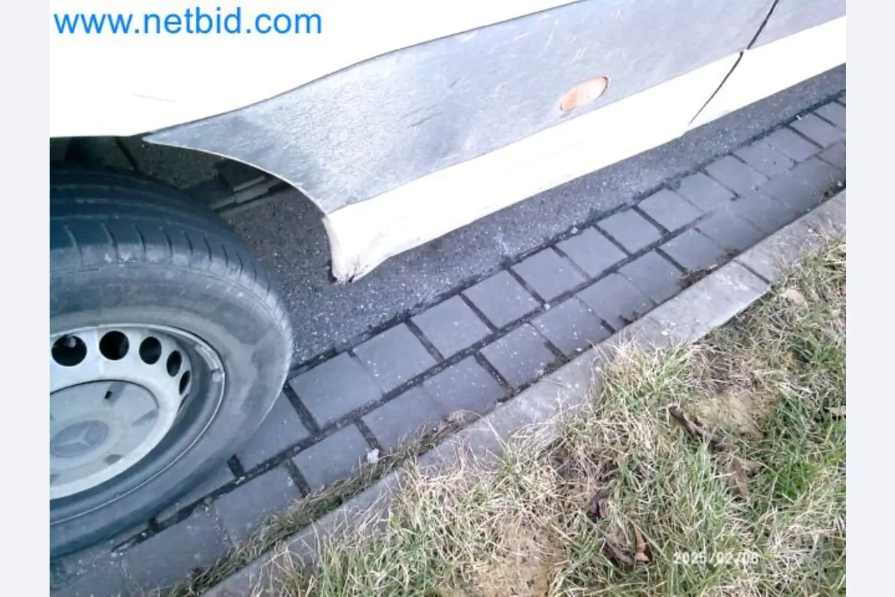 Přepravce balíkové služby-12