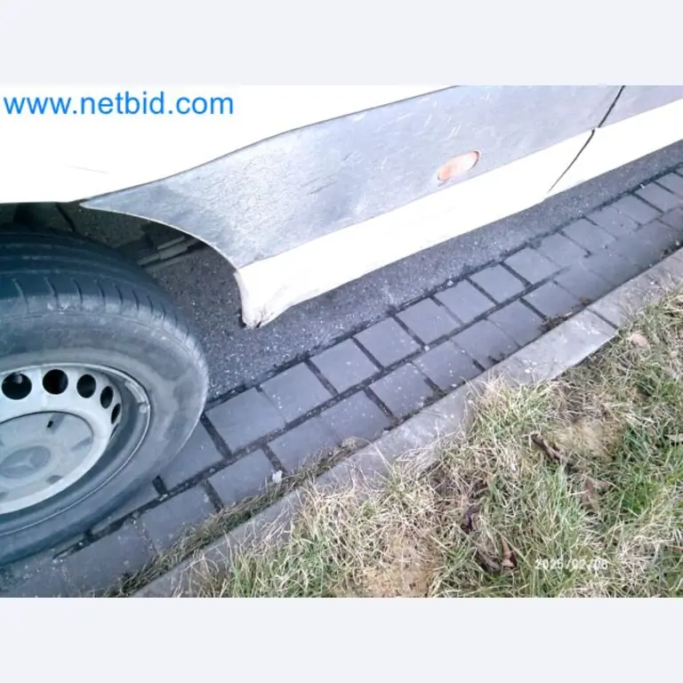 Přepravce balíkové služby-12