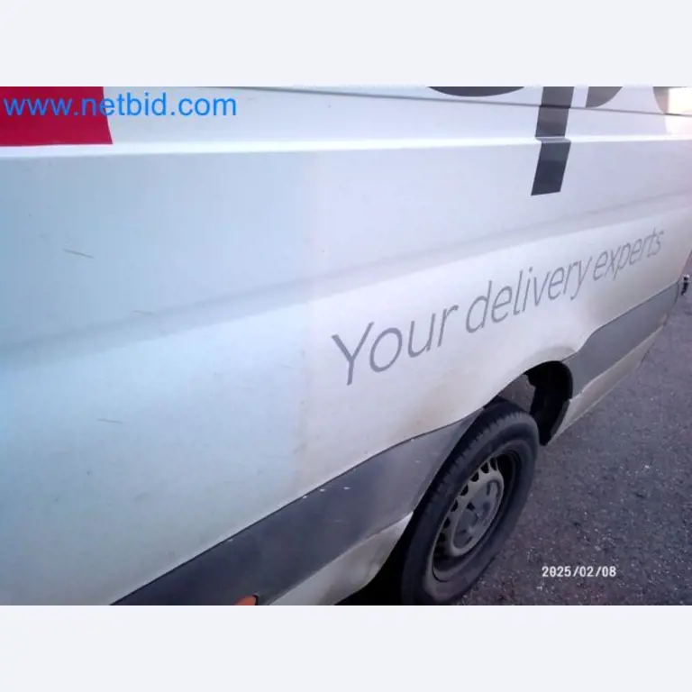 Přepravce balíkové služby-15