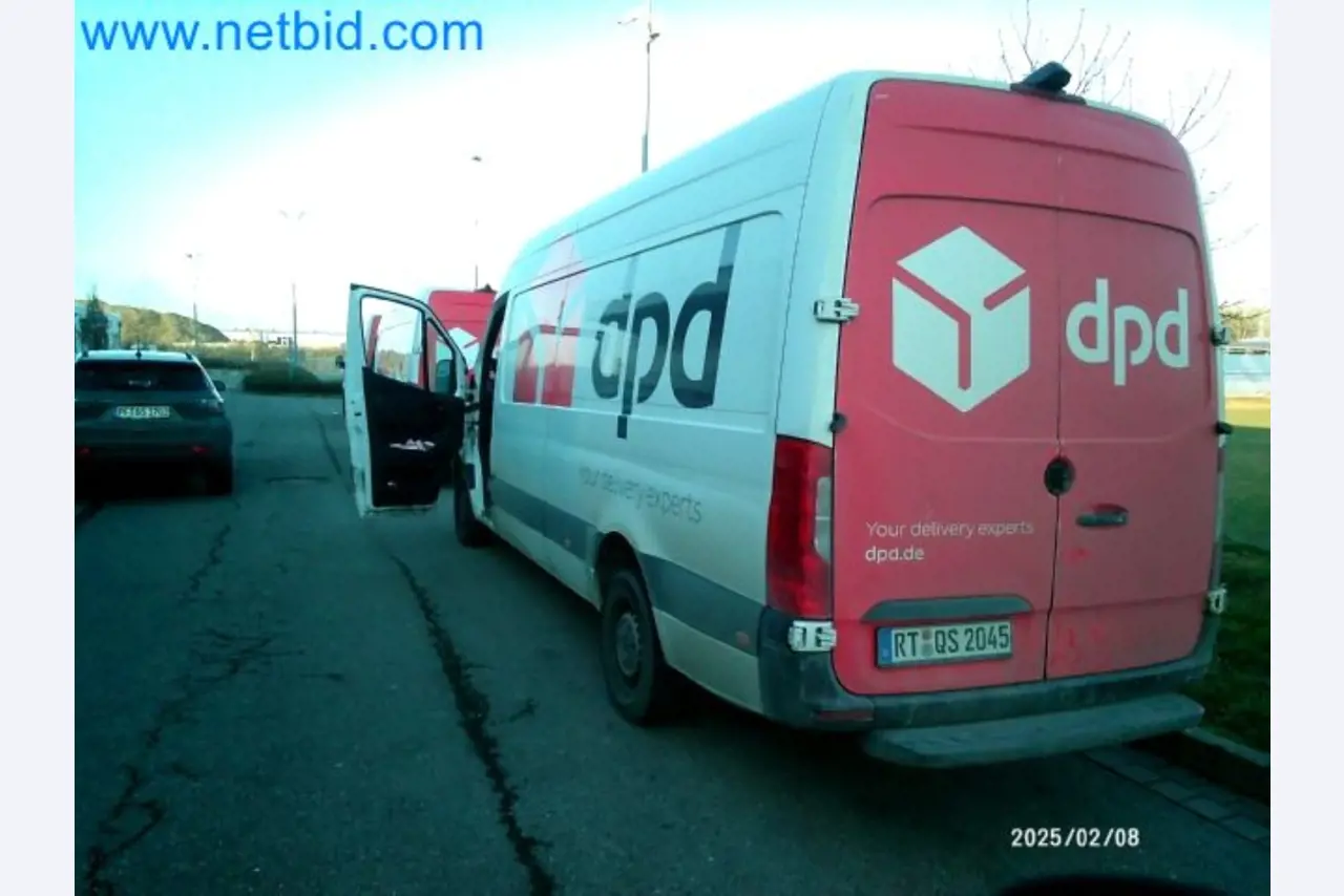 Přepravce balíkové služby-7