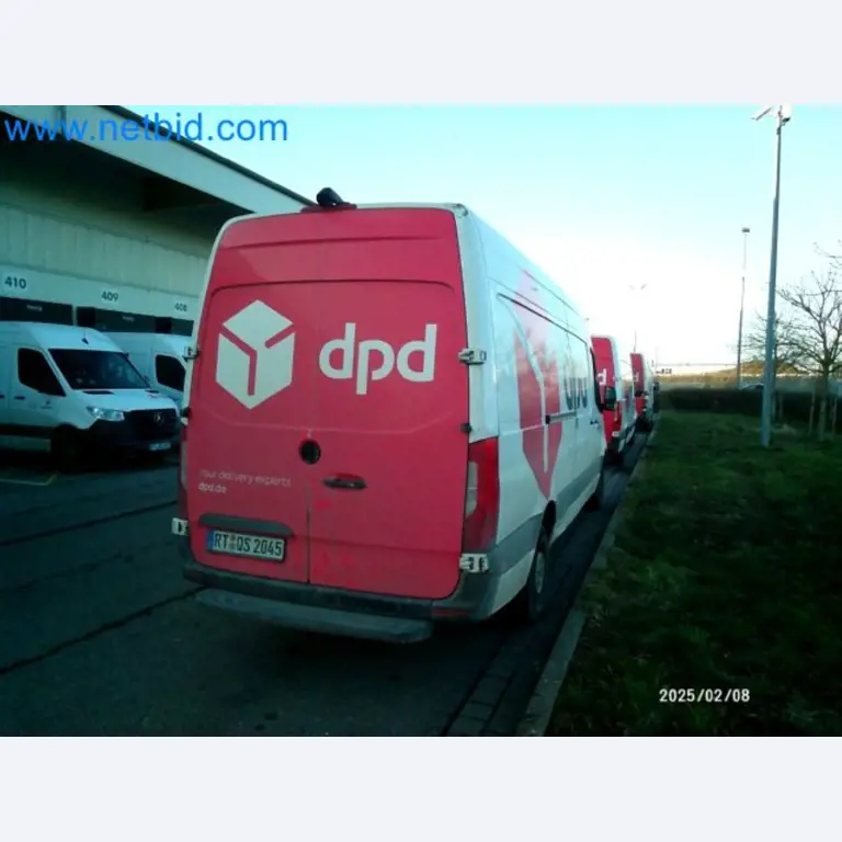 Přepravce balíkové služby-8