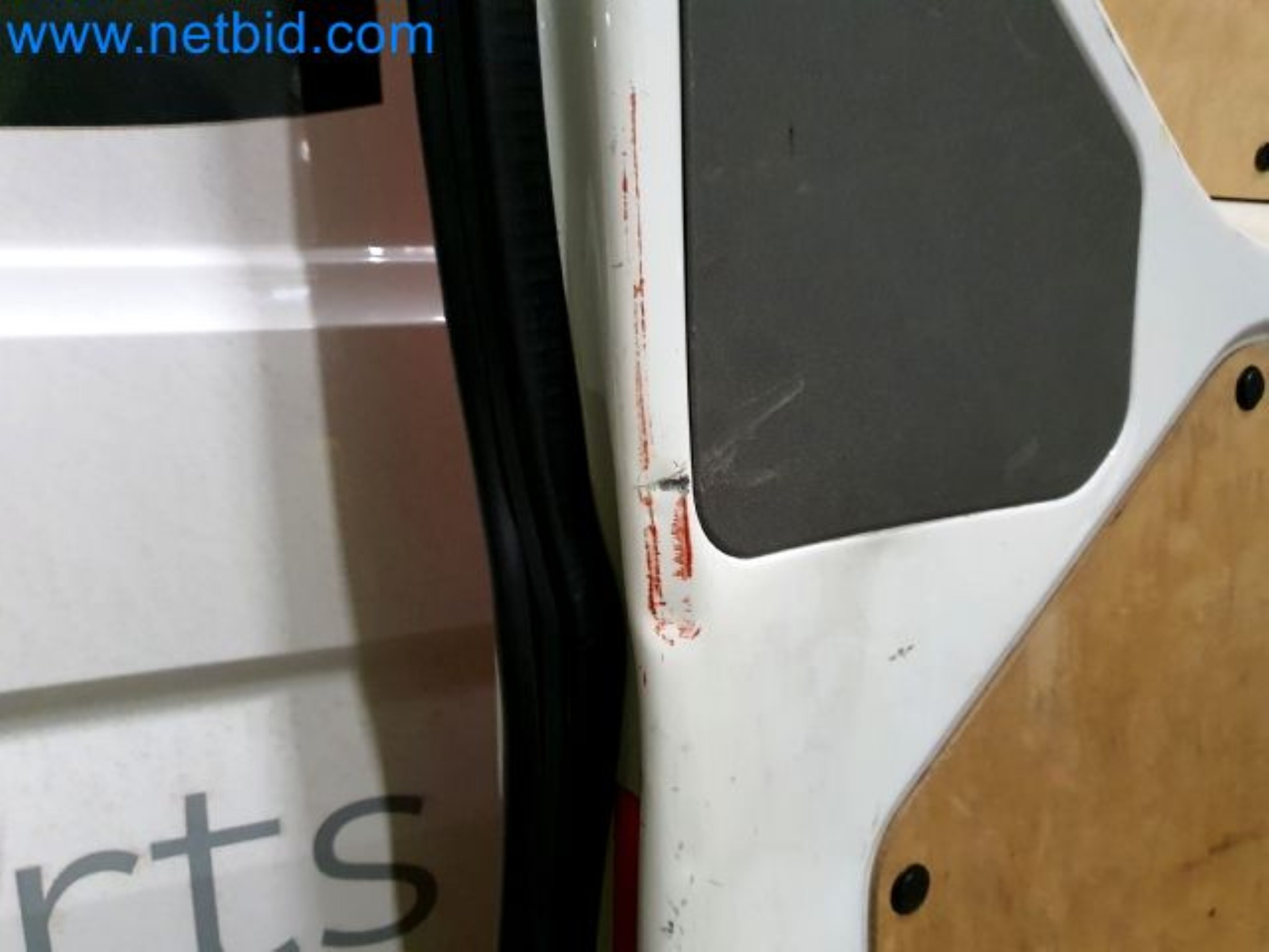 Przewoźnik paczek-13