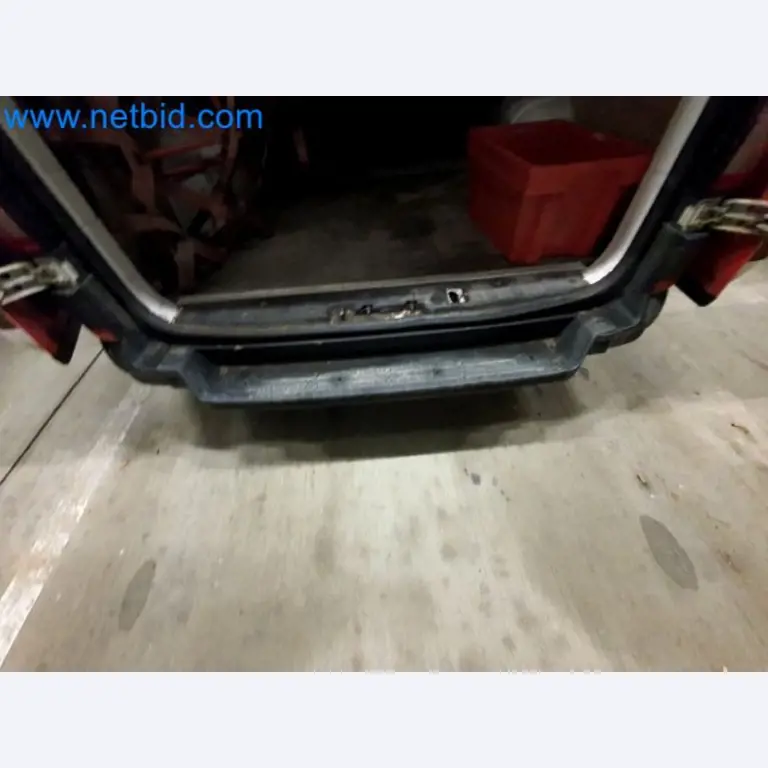 Transporteur van een pakketdienst-21