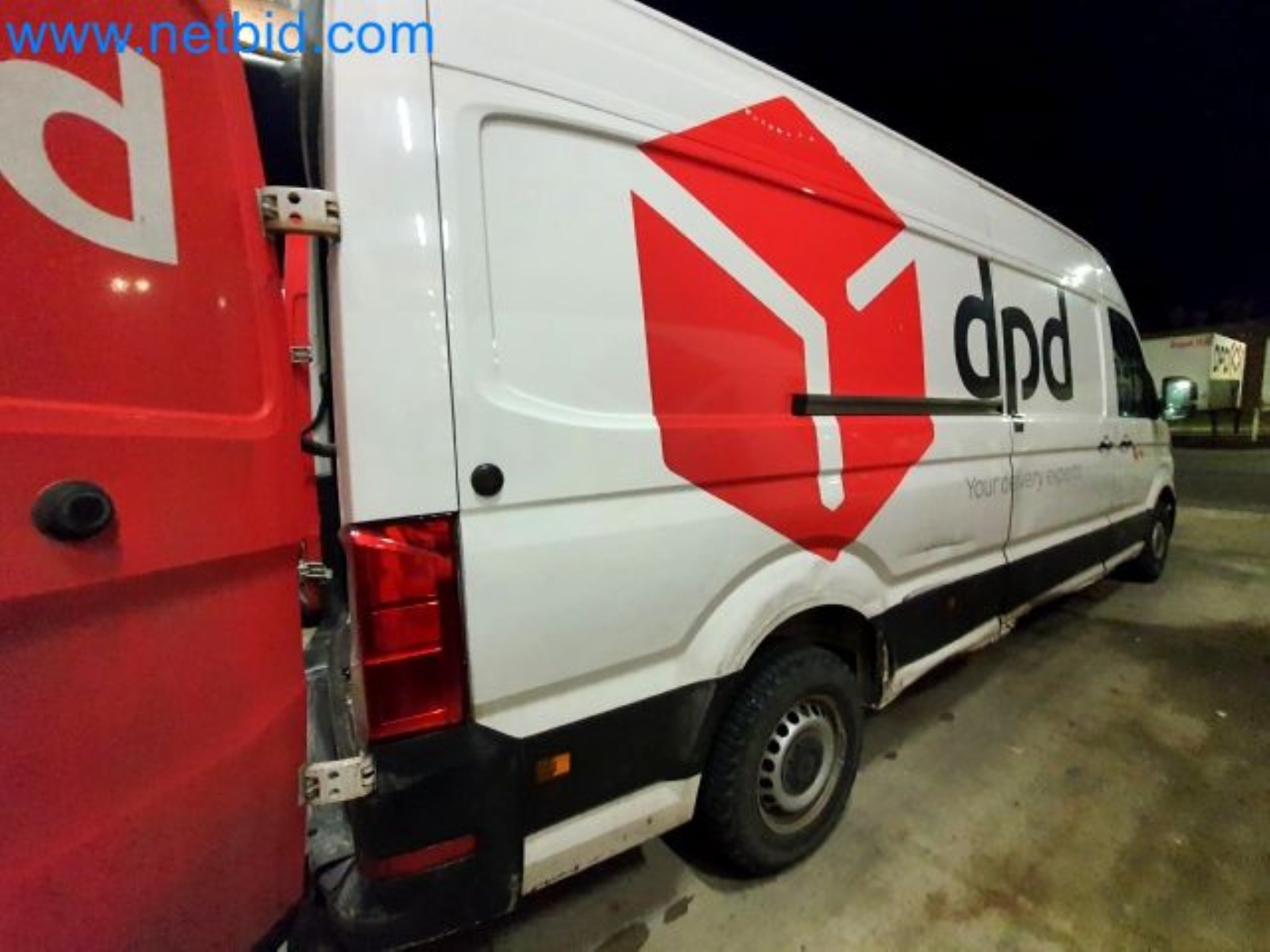 Przewoźnik paczek-24