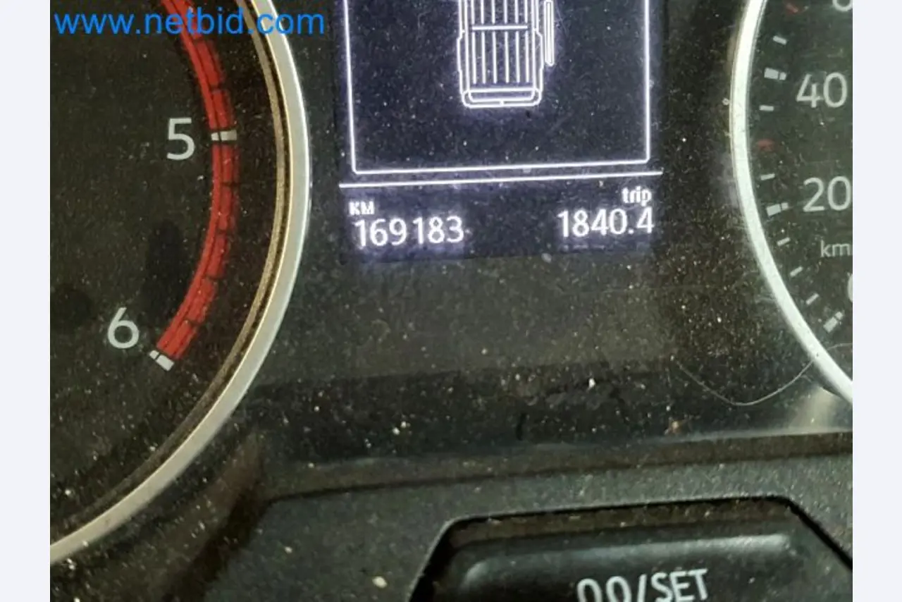 Transporteur van een pakketdienst-37