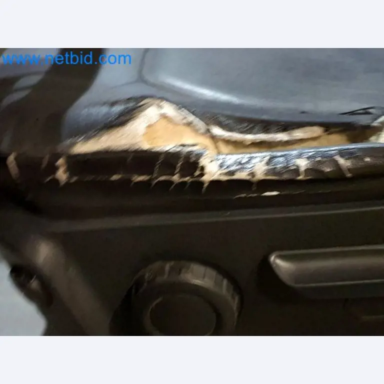 Transporteur van een pakketdienst-38