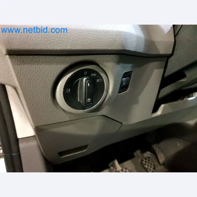 Transporteur van een pakketdienst-45