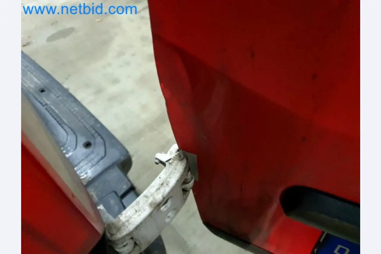 Transporteur van een pakketdienst-46