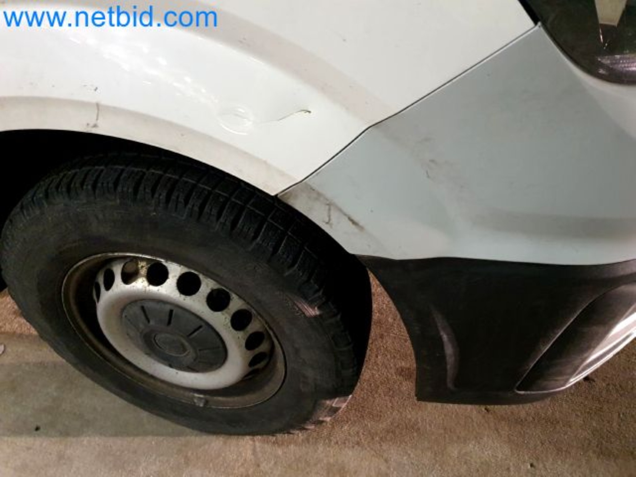 Przewoźnik paczek-49