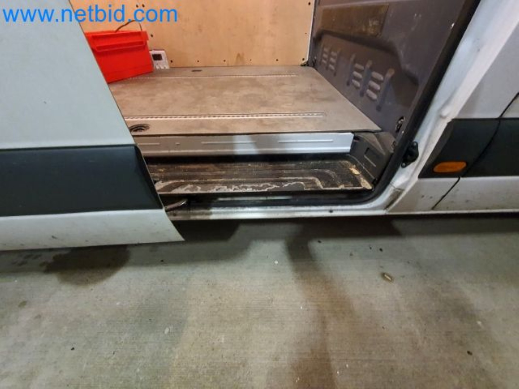 Przewoźnik paczek-5