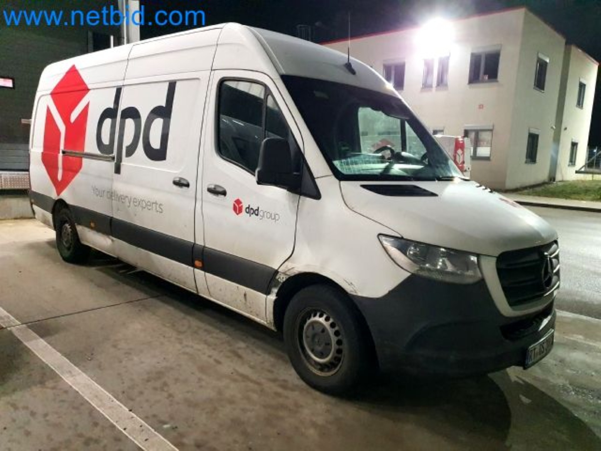 Przewoźnik paczek-19