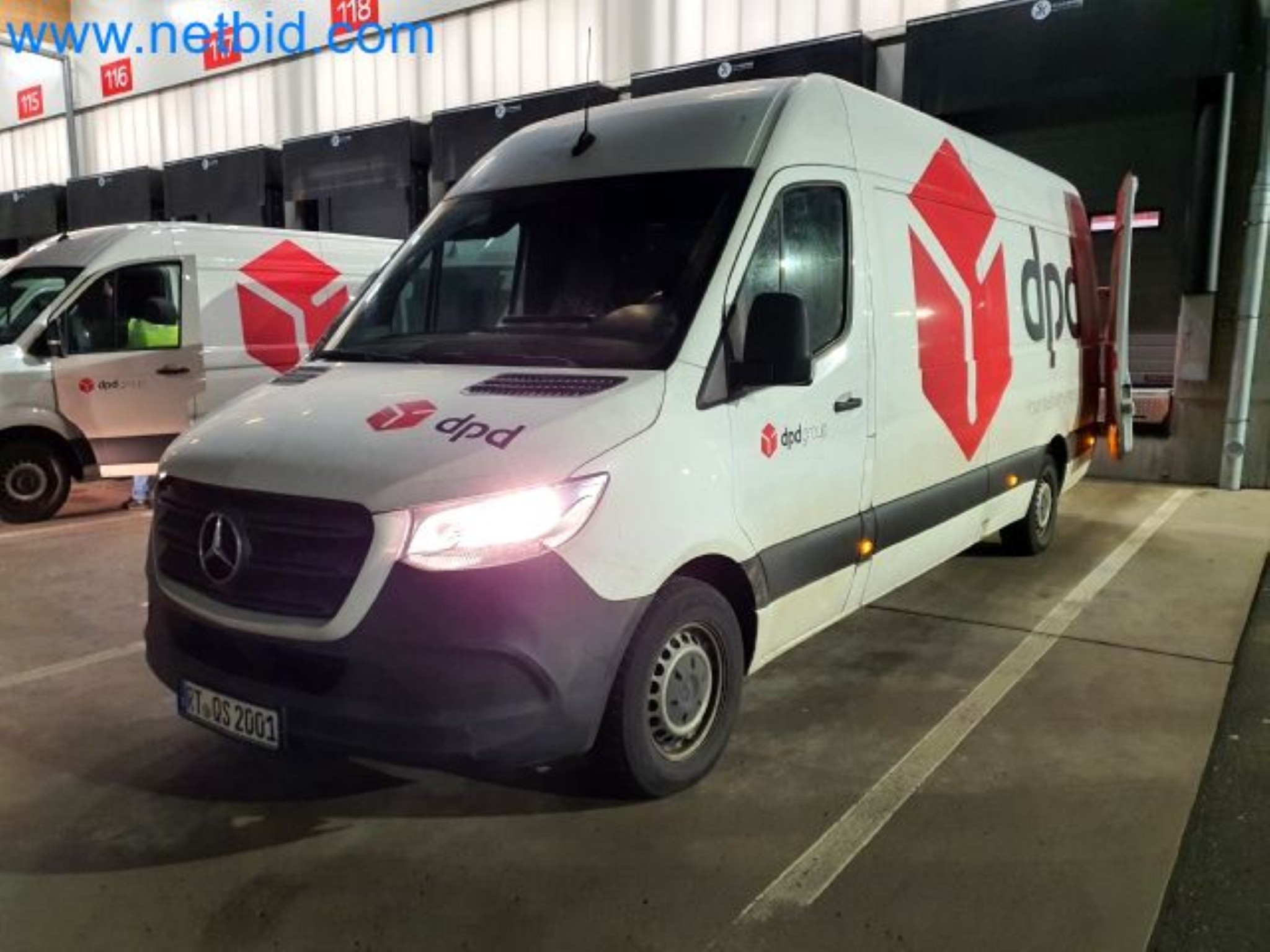 Przewoźnik paczek-2