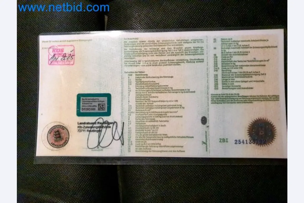 Transporteur van een pakketdienst-37