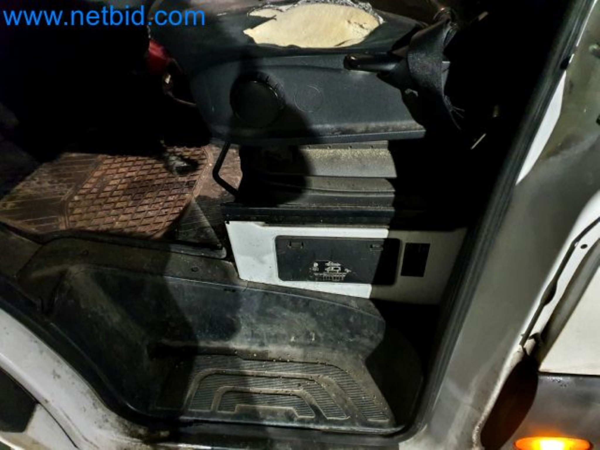 Przewoźnik paczek-39