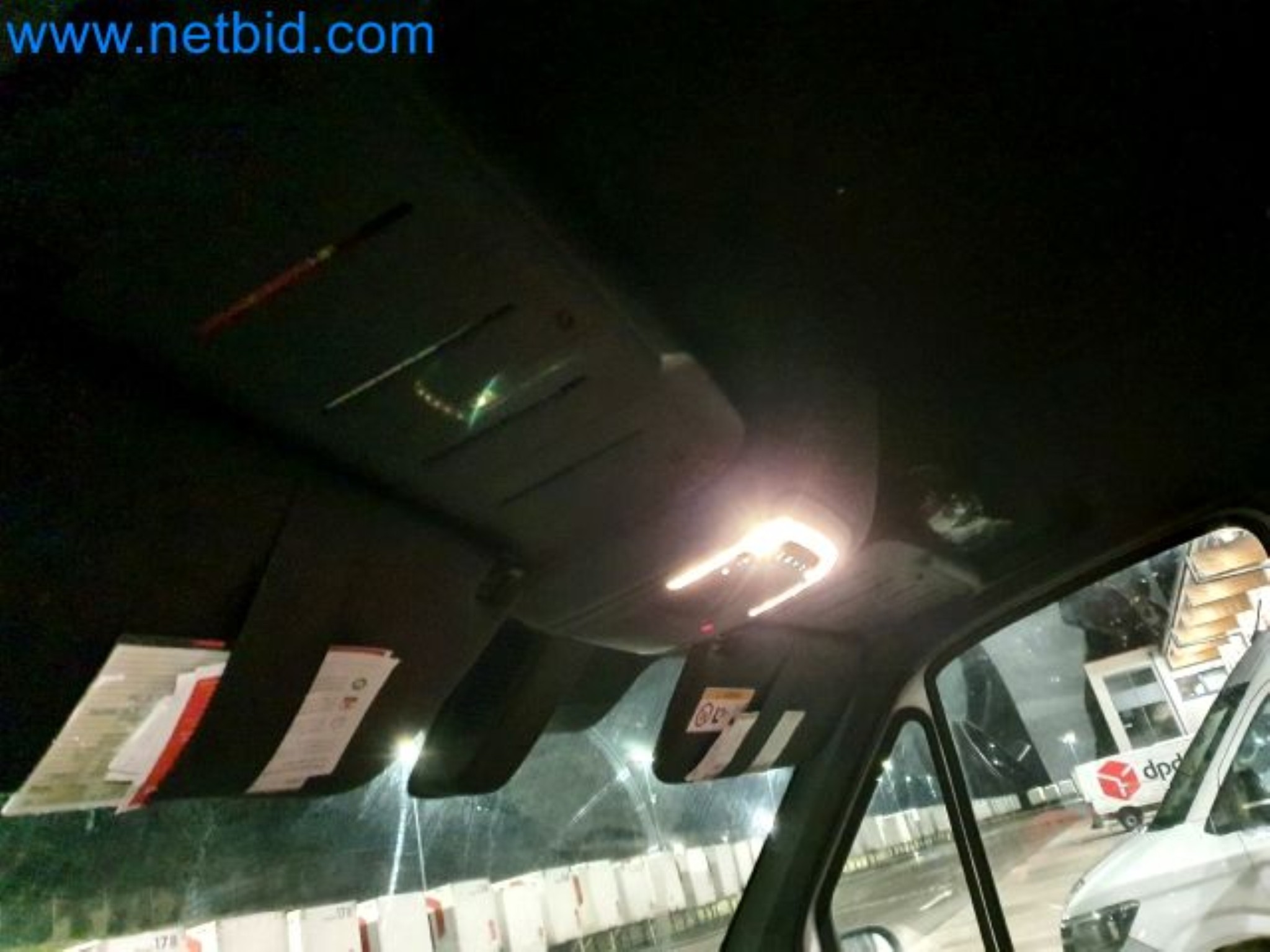 Przewoźnik paczek-41