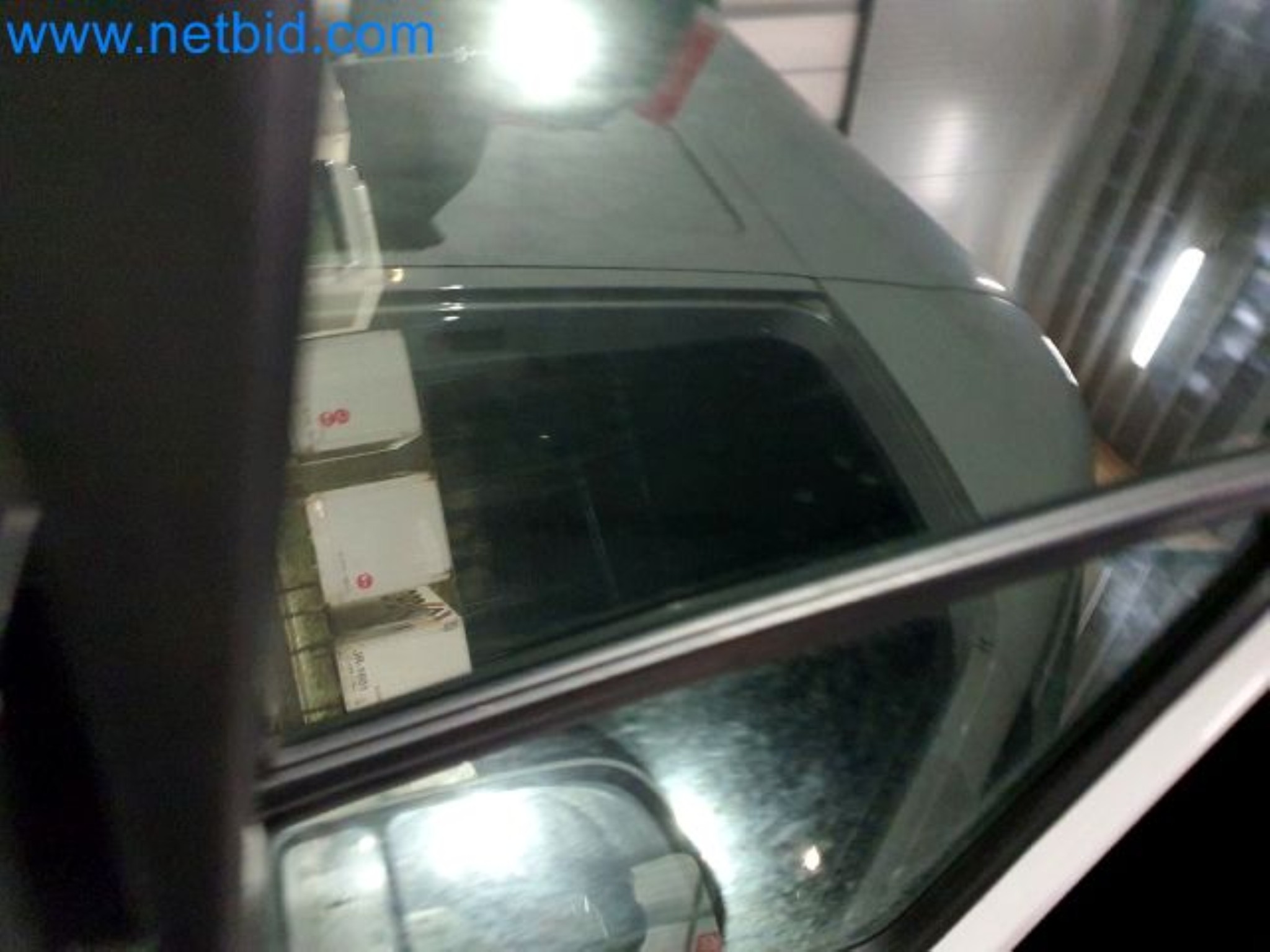 Przewoźnik paczek-42