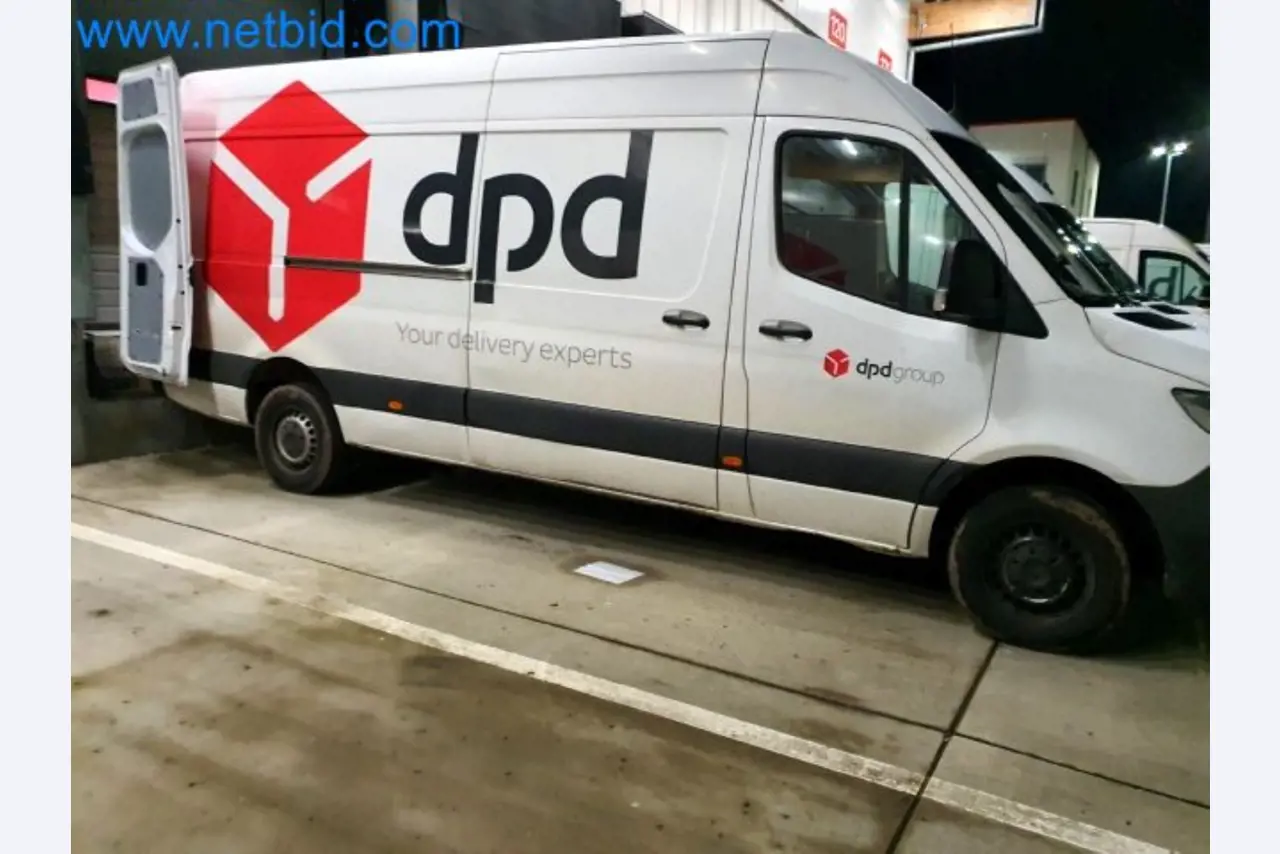 Přepravce balíkové služby-11