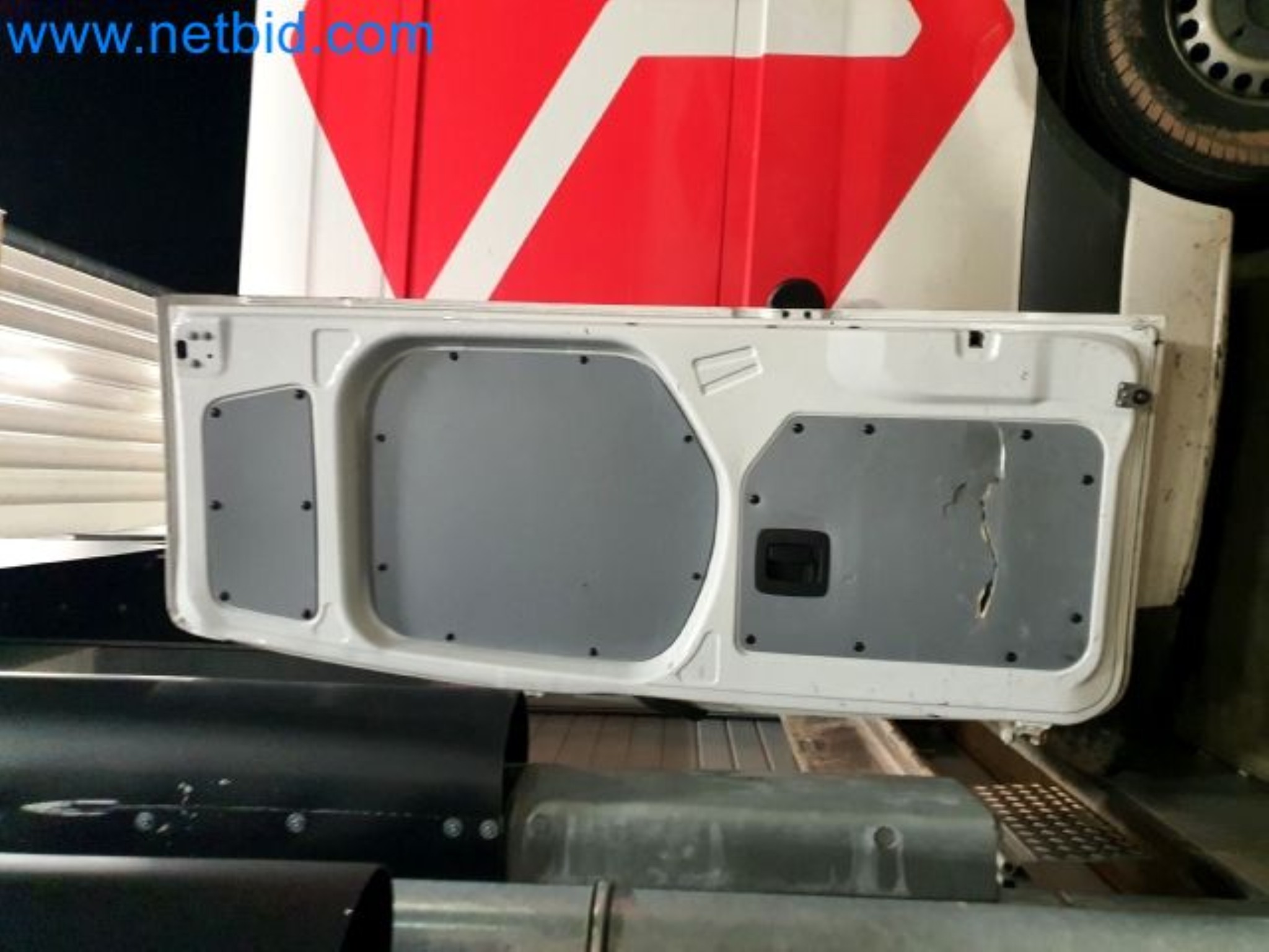 Przewoźnik paczek-16