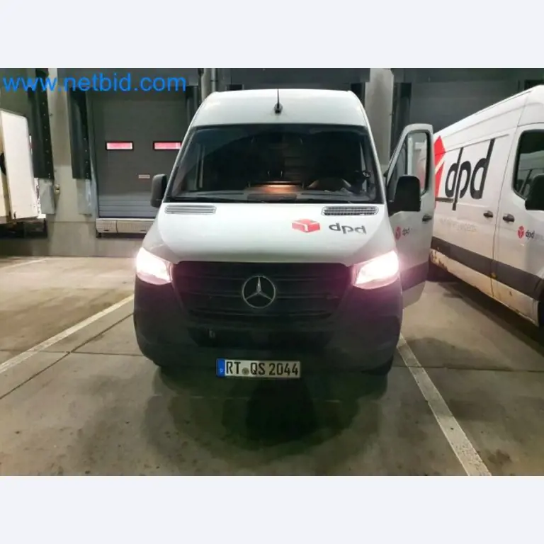 Přepravce balíkové služby-1