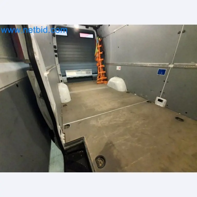 Přepravce balíkové služby-20