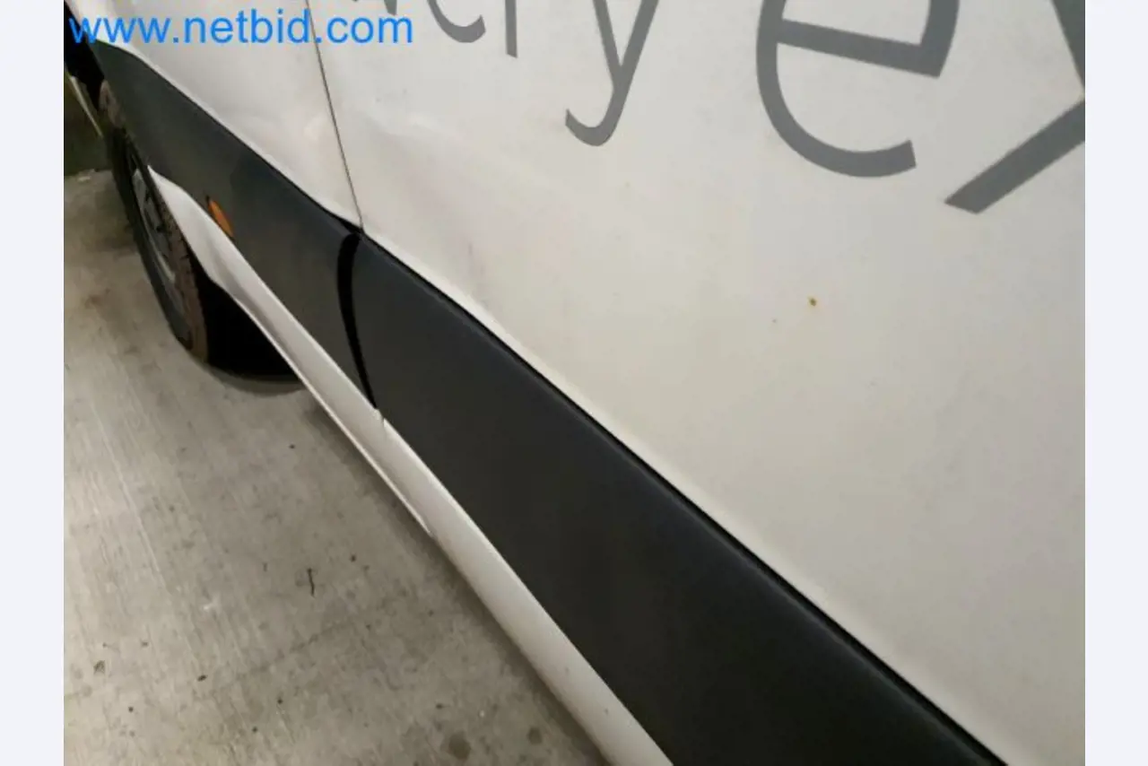 Přepravce balíkové služby-25