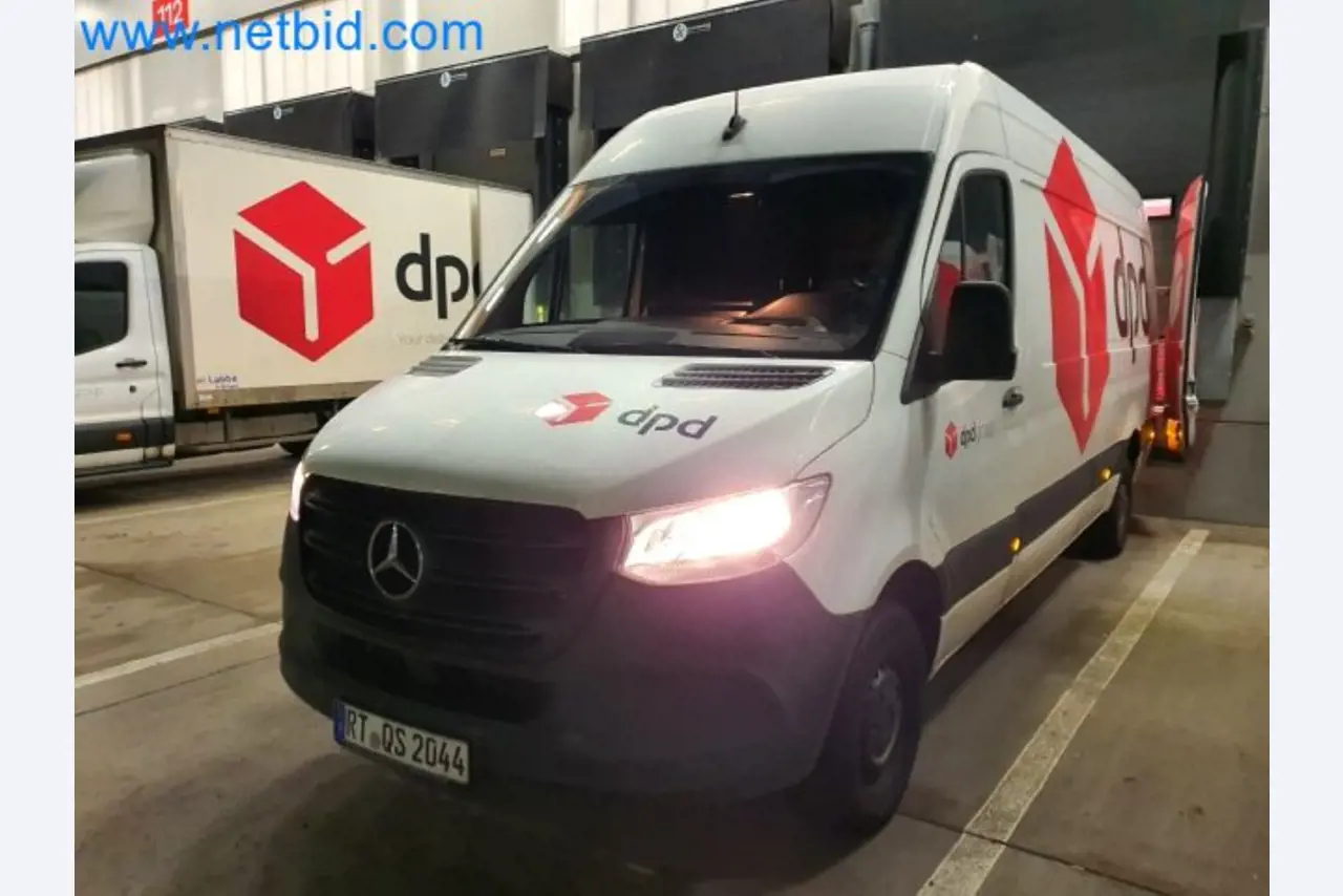 Přepravce balíkové služby-2