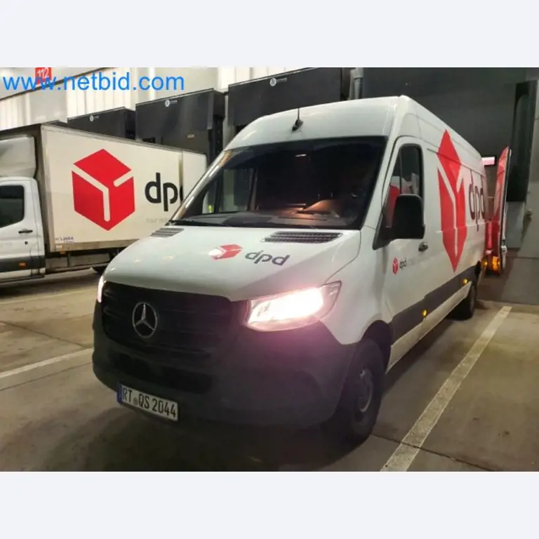 Přepravce balíkové služby-2