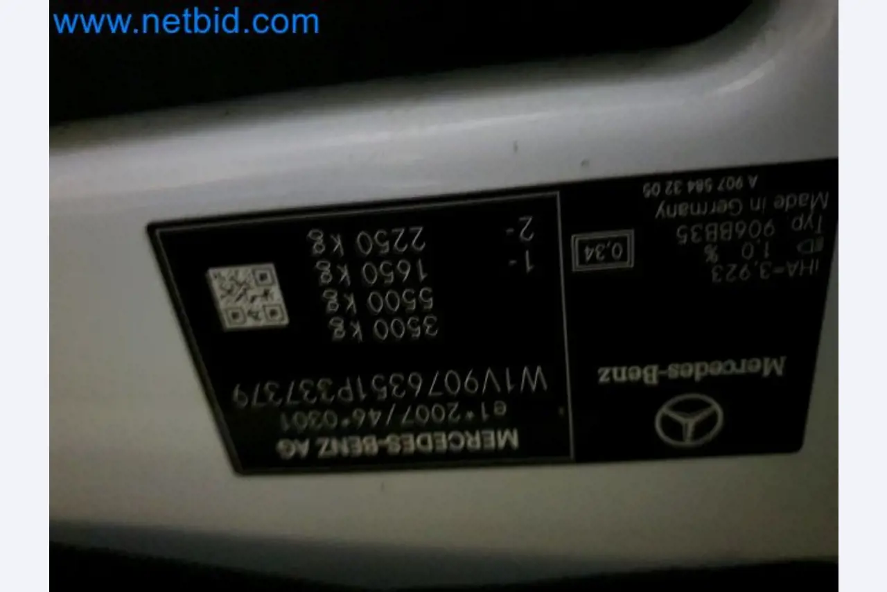 Přepravce balíkové služby-37