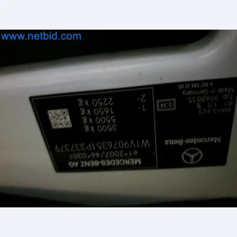 Přepravce balíkové služby-37