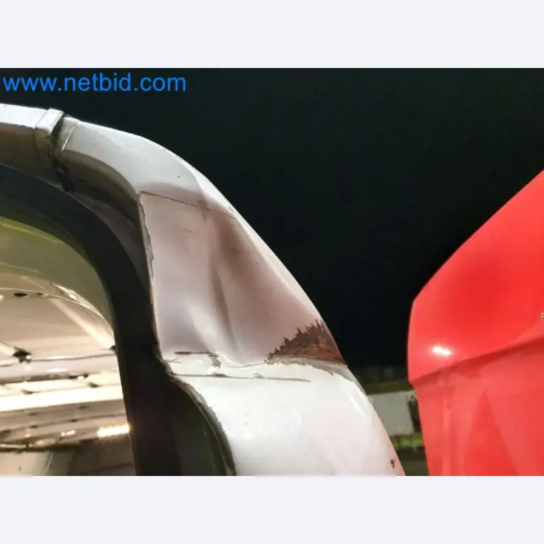 Přepravce balíkové služby-44