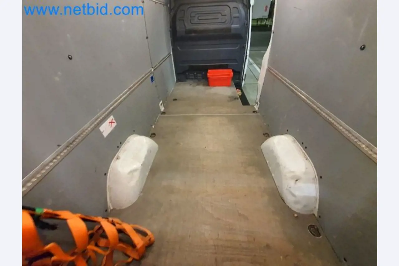 Přepravce balíkové služby-45