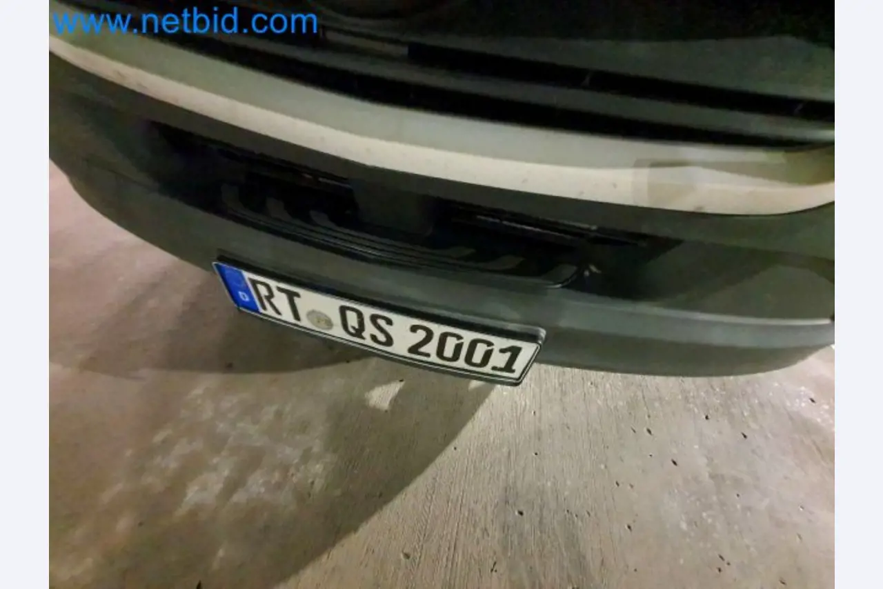 Přepravce balíkové služby-46